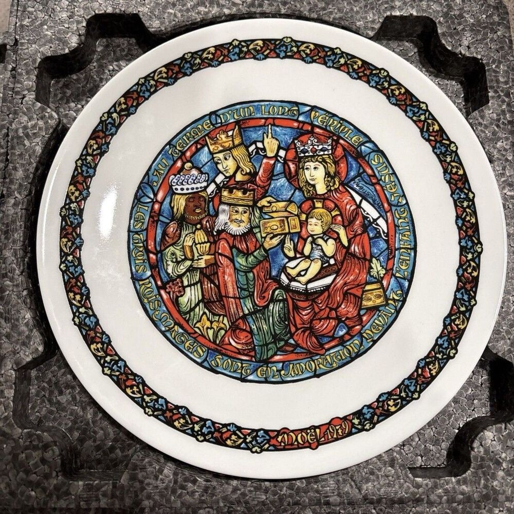 D Arceau Limoges Noel Vitrail L’Adoration Des Rois Nativity Christmas Plate 1979